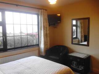 Отели типа «постель и завтрак» Hillside Haven Tahilla Двухместный номер Делюкс с 1 кроватью и видом на море-2